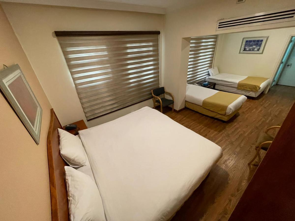 Rozana Hotel Suite Amman Esterno foto